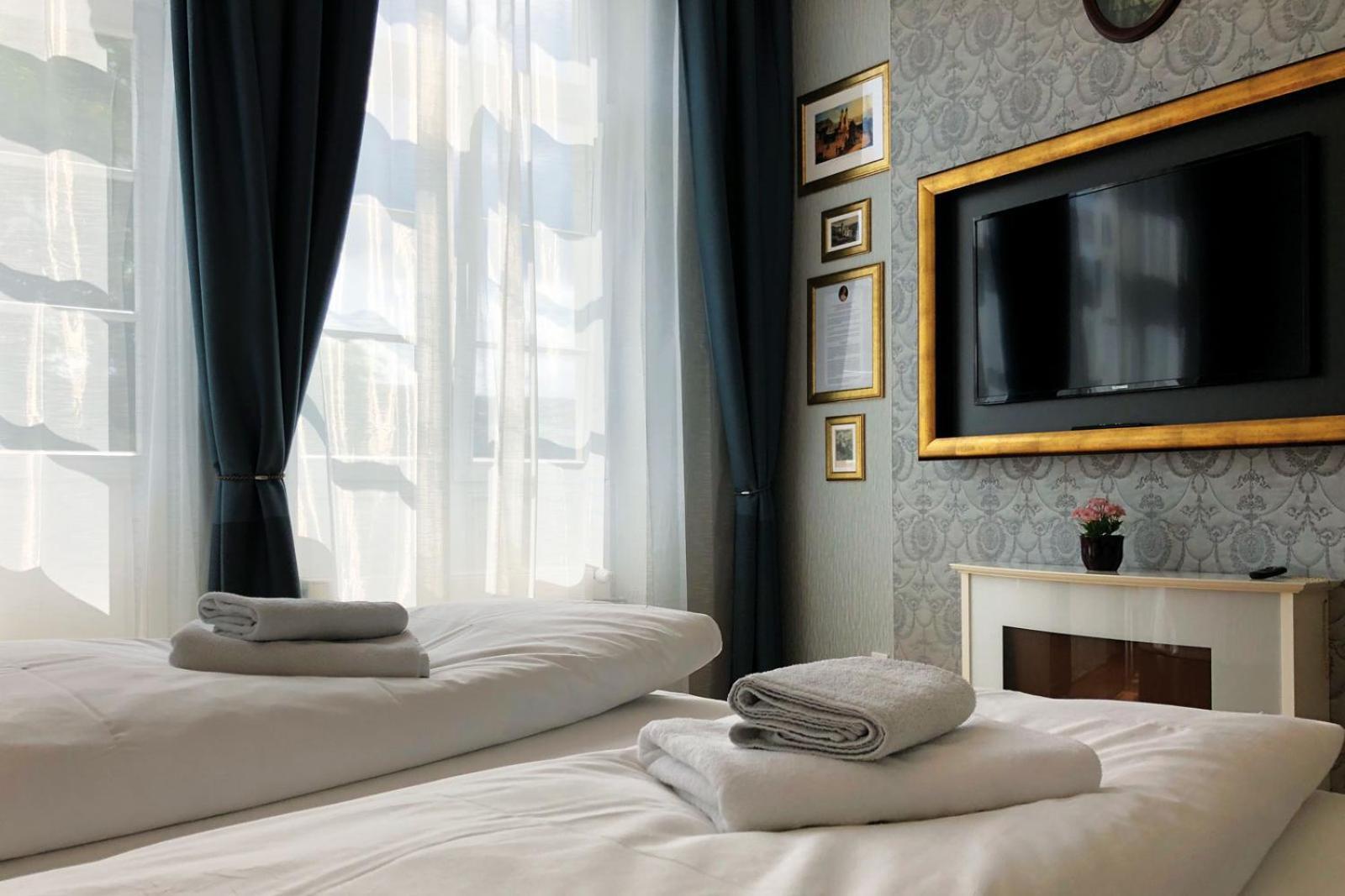 Hotel Kleiner Riesen Koblenz Kültér fotó