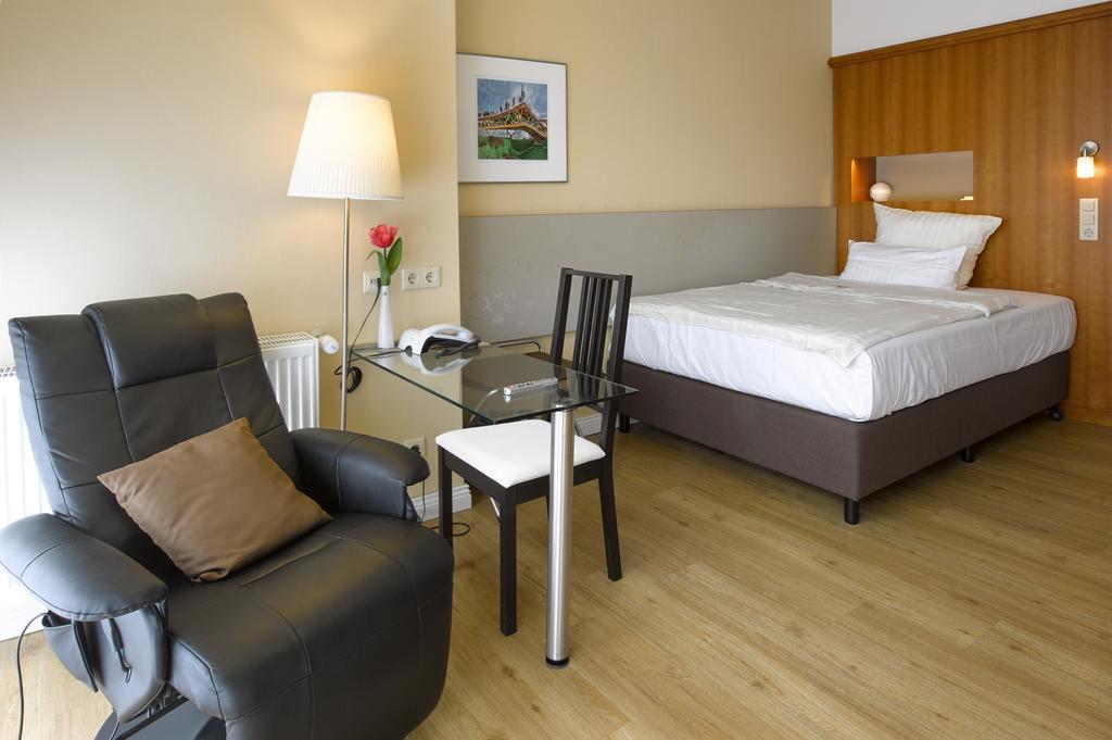 Hotel Kleiner Riesen Koblenz Szoba fotó