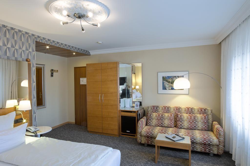 Hotel Kleiner Riesen Koblenz Szoba fotó