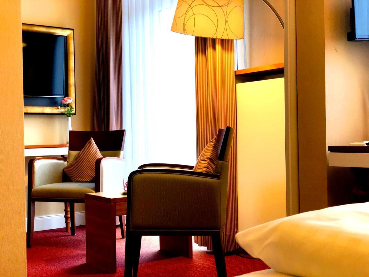 Hotel Kleiner Riesen Koblenz Kültér fotó